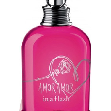 Amor Amor In a Flash women